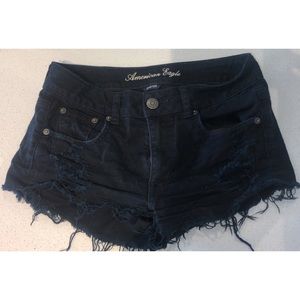 Black high waisted American Eagle shorts